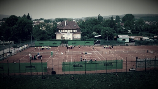 TENIS